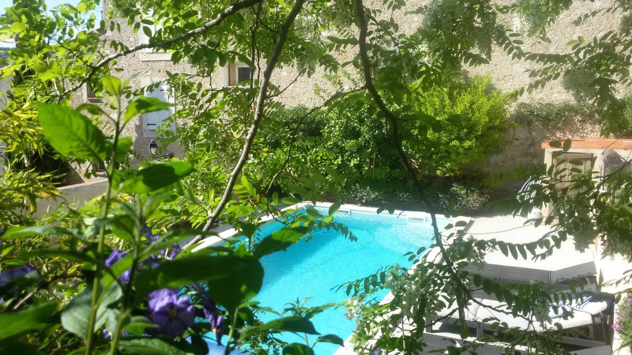 Bed and Breakfast L'Ile Aux Mimosas Tautavel Екстер'єр фото