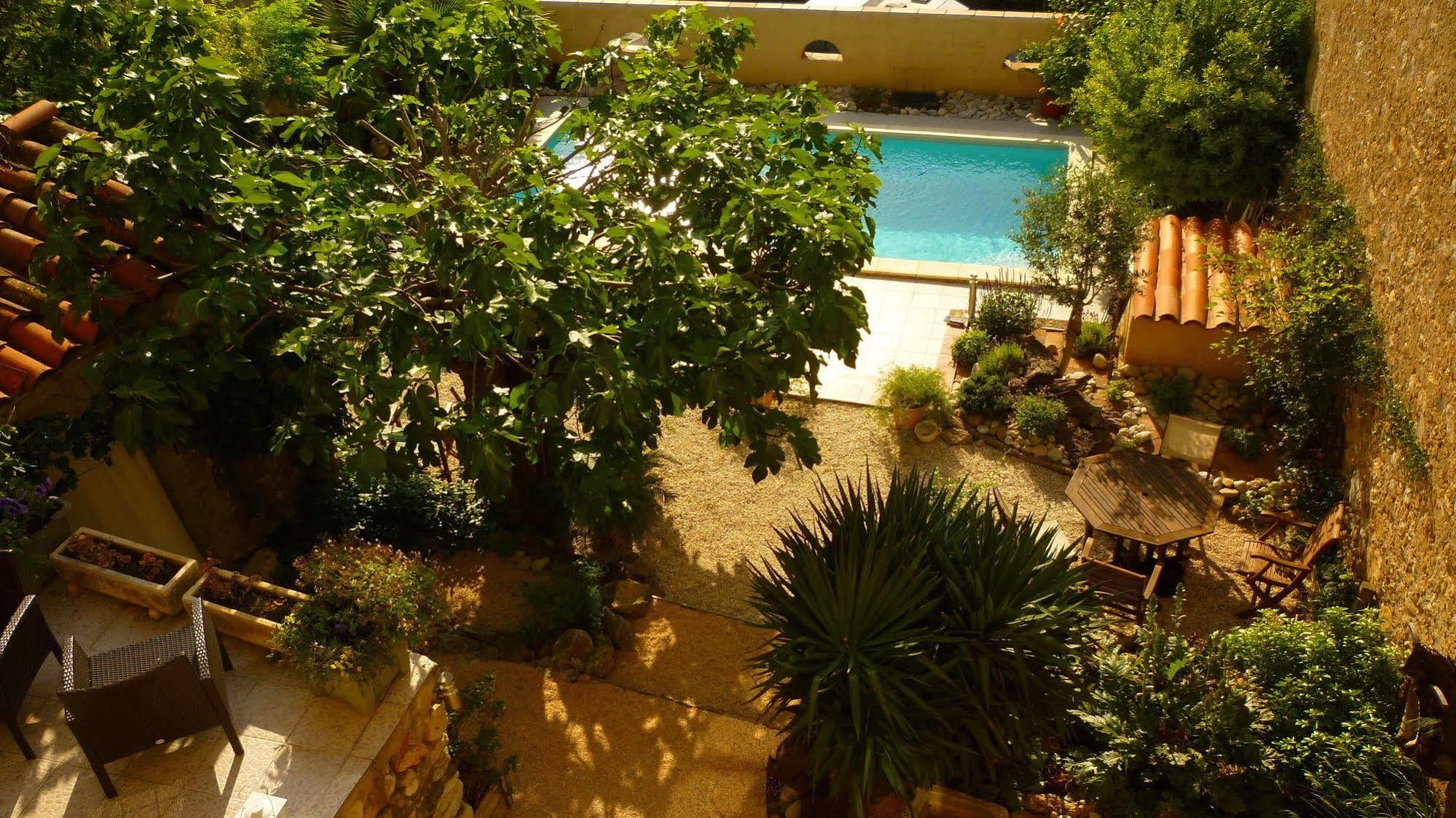 Bed and Breakfast L'Ile Aux Mimosas Tautavel Екстер'єр фото